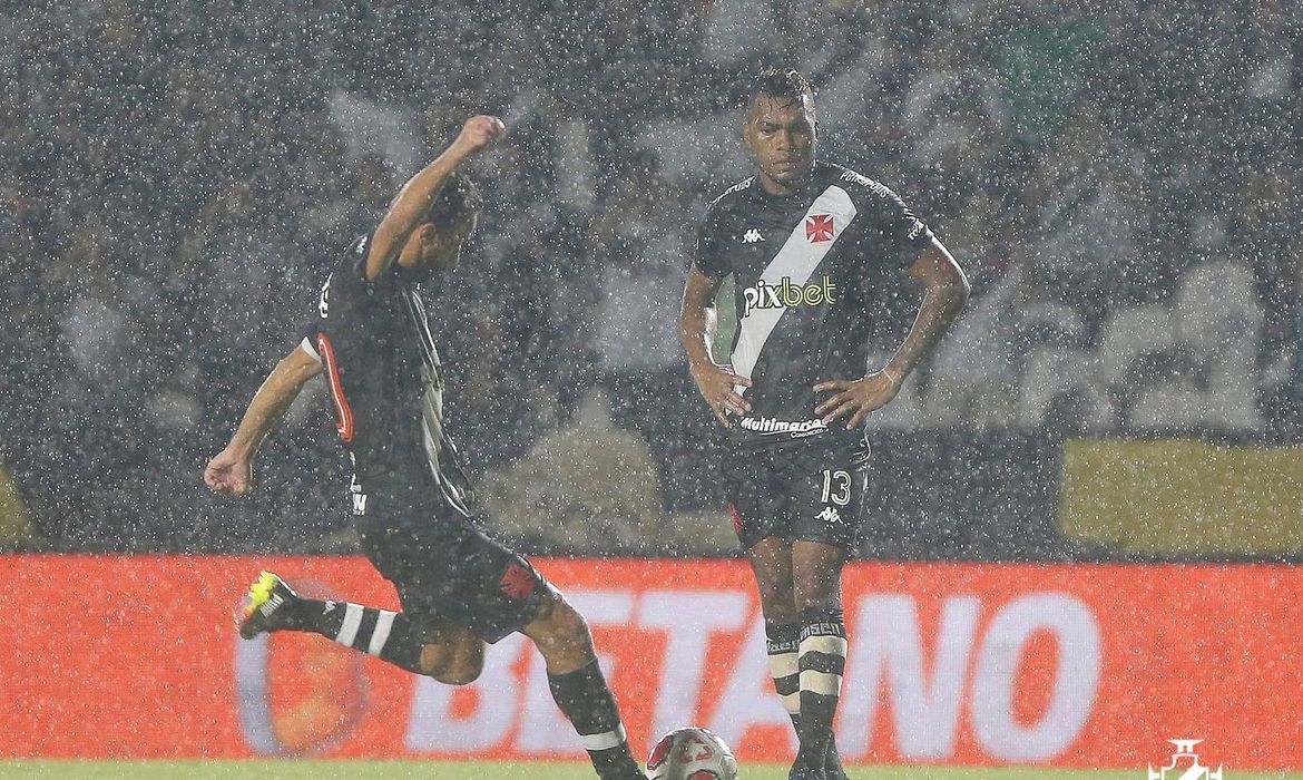 Vasco estreia na Copa do Brasil diante da Ferroviária de Araraquara