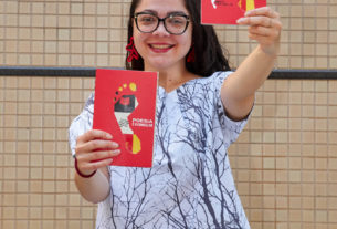 Slam Pé Vermelho lança primeiro livro de poemas