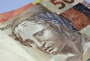 Beneficiários com NIS final 9 recebem hoje Auxílio Brasil